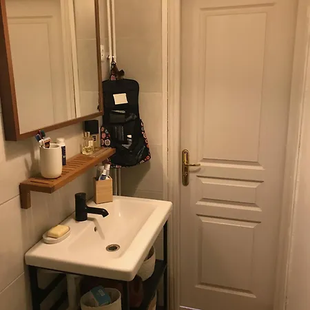 Authentic Parisian Apartament Paryż