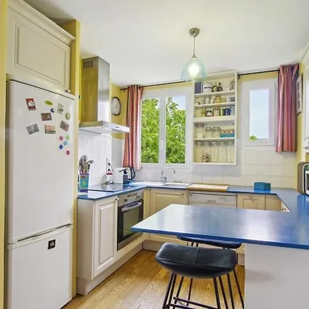 Apartment Authentic Parisian Paris